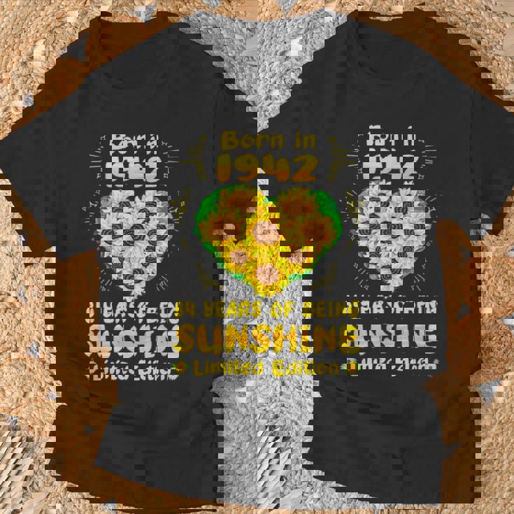 84歳の誕生日 サンシャイン84年 ひまわり恋人 1942年生まれ Tシャツ 高齢者への贈り物