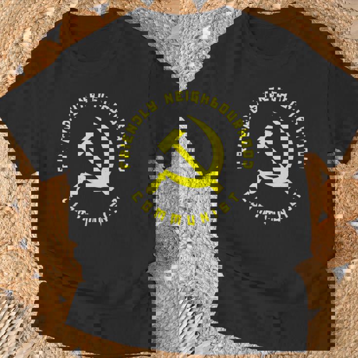Friendly Neighbourhood Communist 面白い共産主義 Tシャツ 高齢者への贈り物