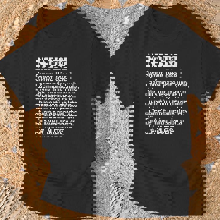 Humour Cadeau Personnalisé Prénom Nadege Définition T-Shirt Cadeaux pour les vieillards