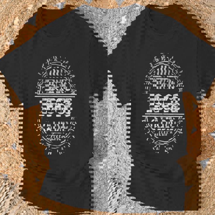 Las Leyendas Nacen En Febrero De 1968 58 Años Cumpleaños Camiseta unisex Regalos para ancianos