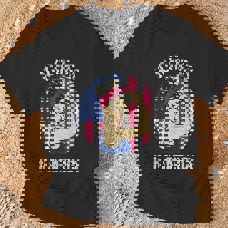 No Kings Vintage America No Kings In America T-Shirt Gifts for Old Men