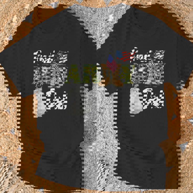 Proud Army Dad Military Dad With Dog Tag Us Flag T-Shirt Gifts for Old Men