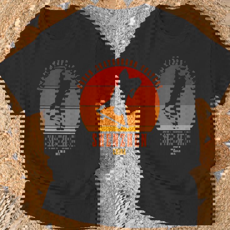 Shenzhen China スケートボーダーアーバン スケートボード Tシャツ 高齢者への贈り物