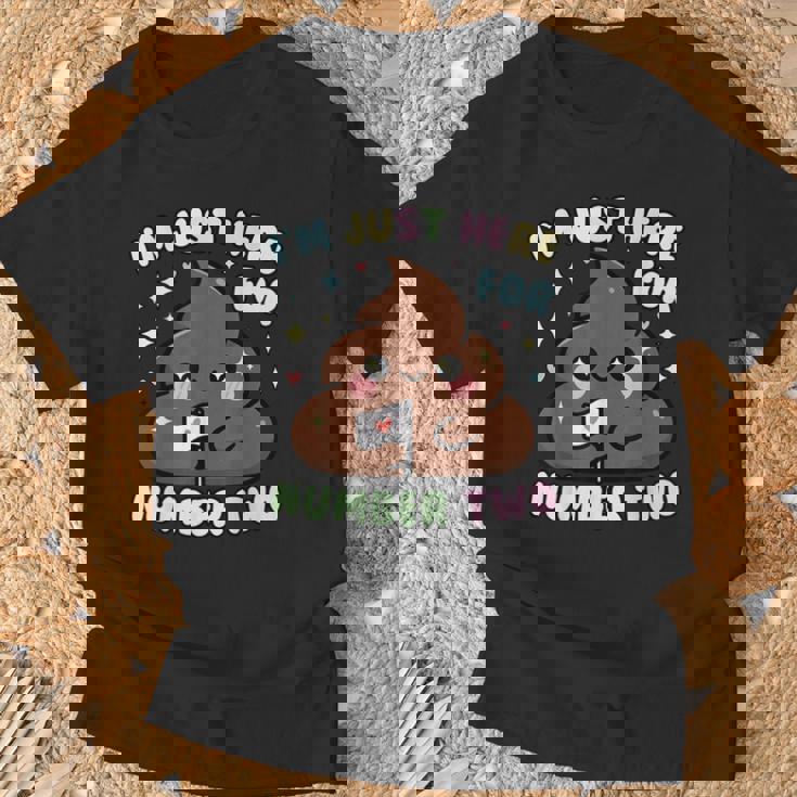 おもしろうんち二日目のためだけにここにいるよ Tシャツ 高齢者への贈り物