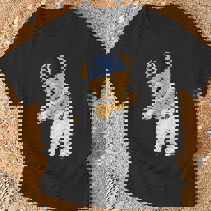 かわいいテディベア野球ヒッター。 Tシャツ 高齢者への贈り物