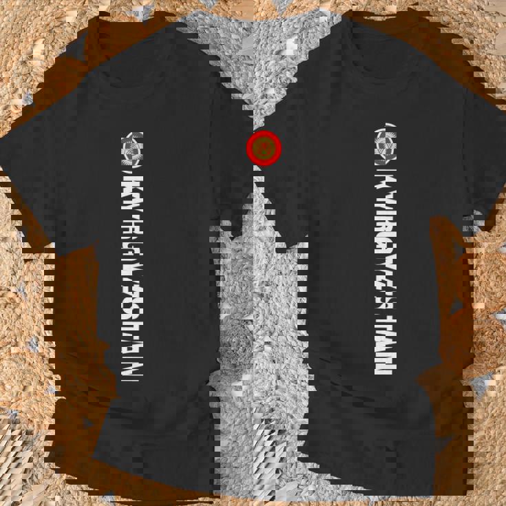 キルギス国旗 縦 Tシャツ 高齢者への贈り物