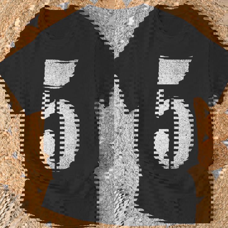 ナンバー5 Tシャツ 高齢者への贈り物