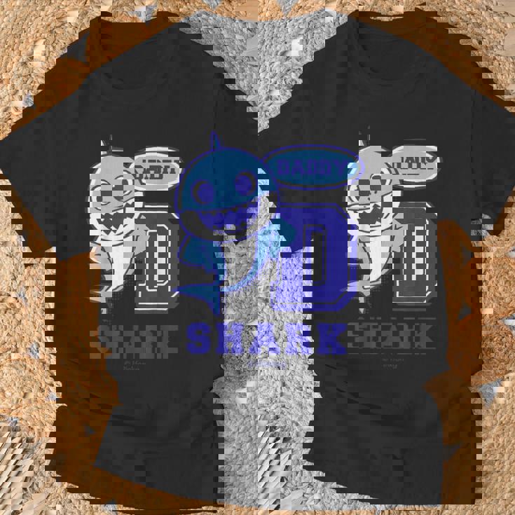 パパシャーク・レトロ・ベイシャーク・サメなかぞく・プレゼント・キッズ・メンズ・ウーマンズ Tシャツ 高齢者への贈り物