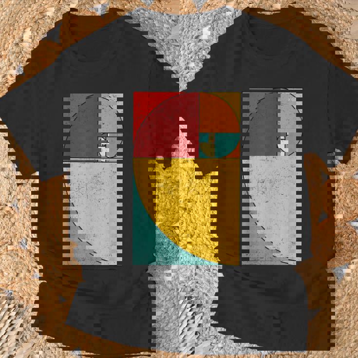 フィボナッチスパイラル幾何学アート Tシャツ 高齢者への贈り物
