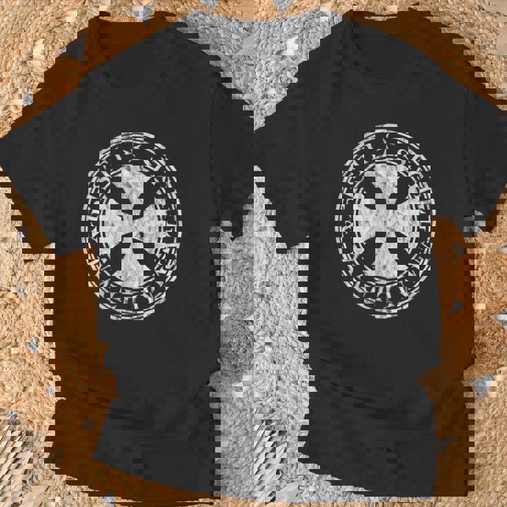 マルタ十字架の紋章 -2Intage Tシャツ 高齢者への贈り物