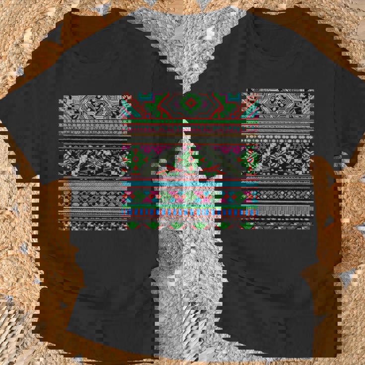 ミャオ族デザイン Tシャツ 高齢者への贈り物