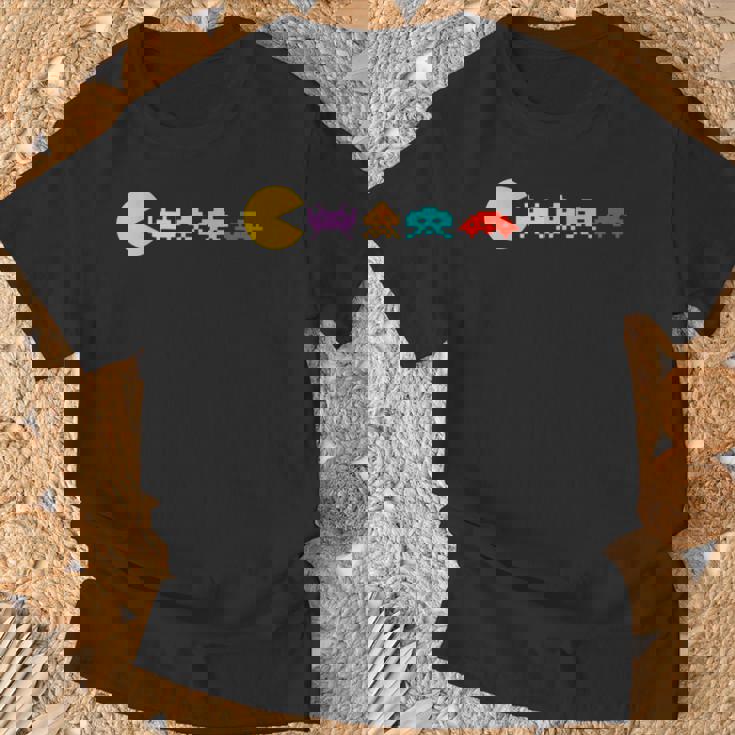 レトロヴィンテージ80年代アーケードゲームインベーダーマッシュアップ Tシャツ 高齢者への贈り物