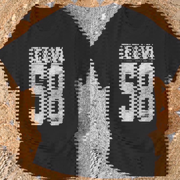 ヴィンテージ バラエティ 沖縄 日本 Tシャツ 高齢者への贈り物