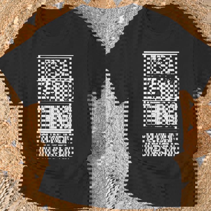 加藤苗字名字 A Kato Thing You Wouldn't Understand Family Name Tシャツ 高齢者への贈り物