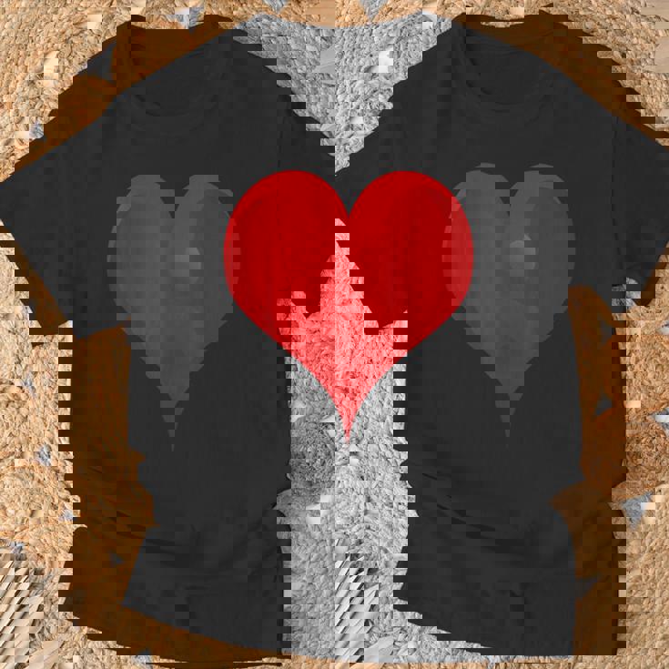 大きな赤いハート Tシャツ 高齢者への贈り物