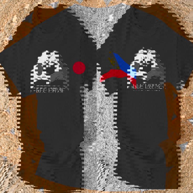 日本とフィリピン フィリピン人 日本人パーフェクトヘリテージ ヘア Tシャツ 高齢者への贈り物