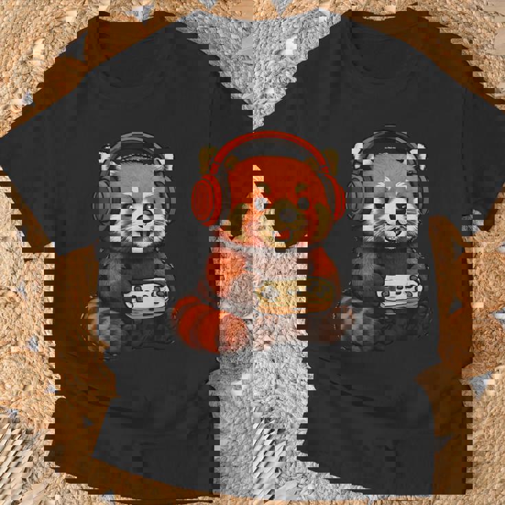 日本のレッサーパンダ ゲーマー アニメ レトロ ビデオゲーム ヴィンテージ Tシャツ 高齢者への贈り物