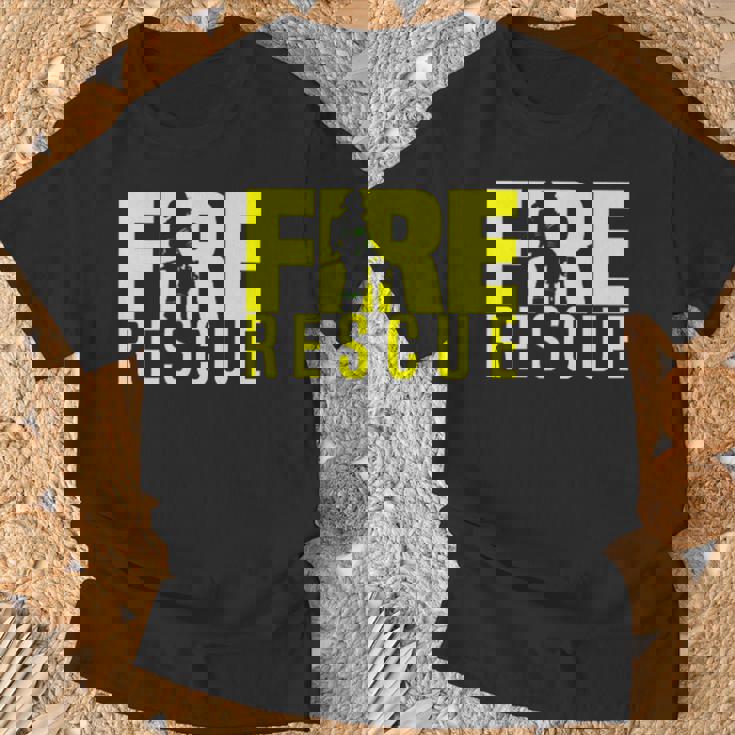 消防救助部 消防士 消防士 制服 Tシャツ 高齢者への贈り物