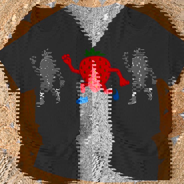 皮肉なイチゴランニングマラソン趣味のランナー Tシャツ 高齢者への贈り物
