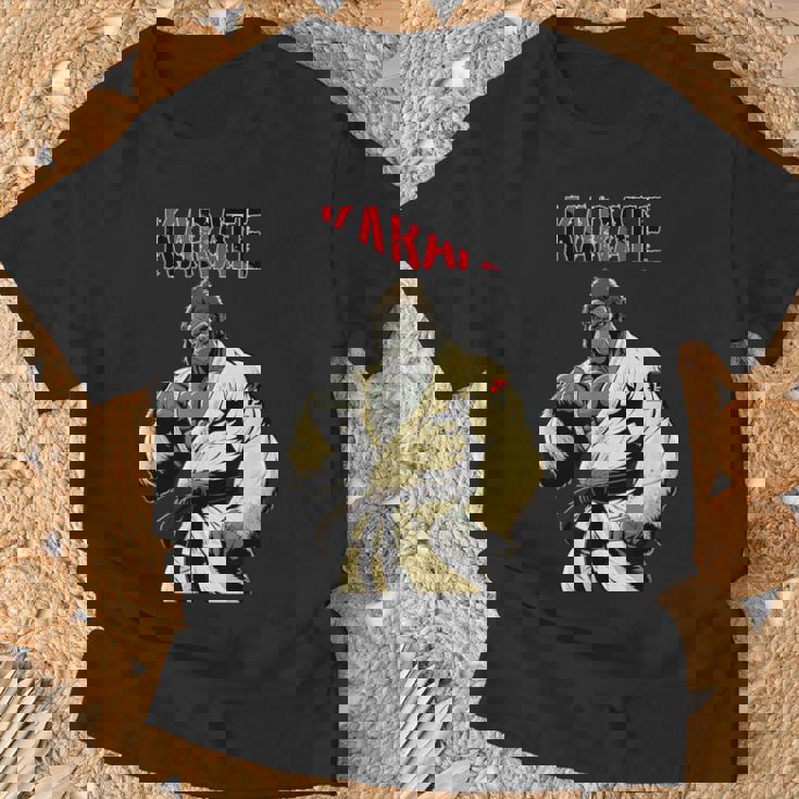 空手ゴリラ 空手ファイティングゴリラ Tシャツ 高齢者への贈り物