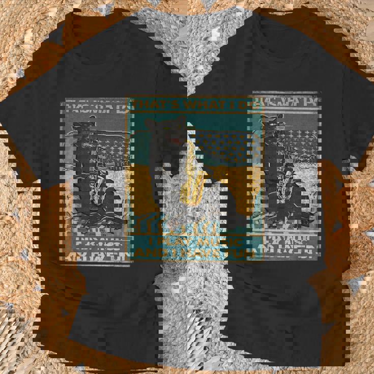 面白い レトロ 猫 演奏 サックス ヴィンテージ 音楽 Tシャツ 高齢者への贈り物