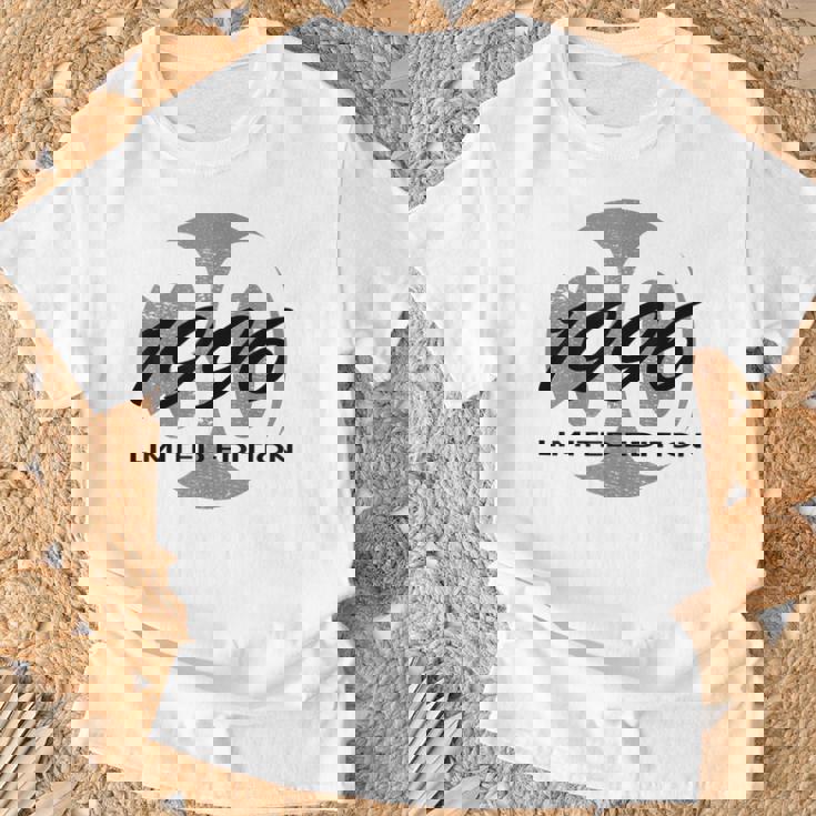 30 歳の誕生日男性女性 30 歳 1996 面白いギフト Tシャツ 高齢者への贈り物