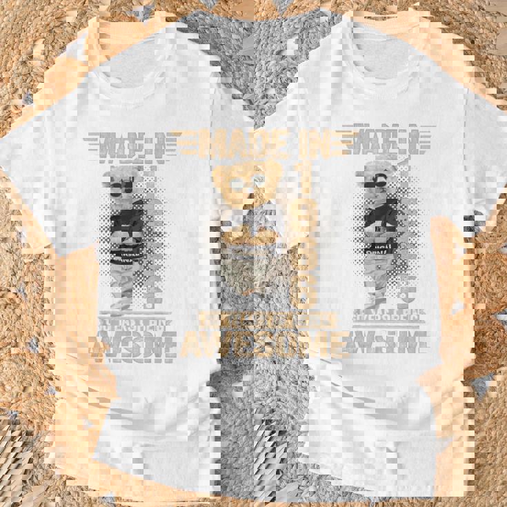 60歳 Made In 1966 テディベア 60歳 誕生日 男性 女性 Tシャツ 高齢者への贈り物