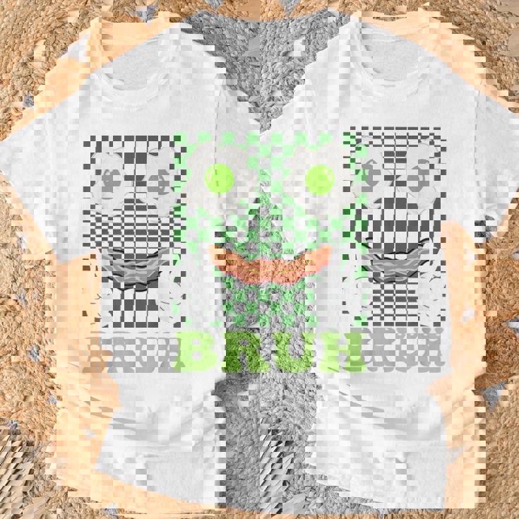 Bruh Green Face Eggs And Bacon Ham 朝食 聖パトリックズ Tシャツ 高齢者への贈り物