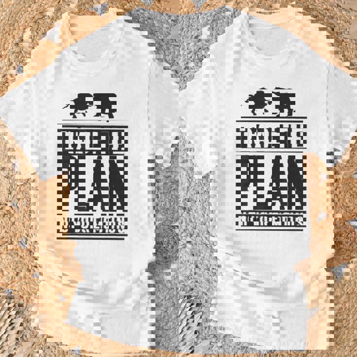 Trade The Plan Not Your Emotions デイトレーダー Trading 株式 証券取引所 Tシャツ 高齢者への贈り物