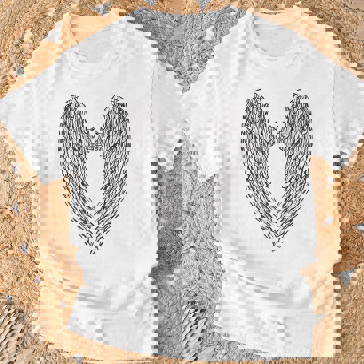 かわいい天使の羽 Tシャツ 高齢者への贈り物