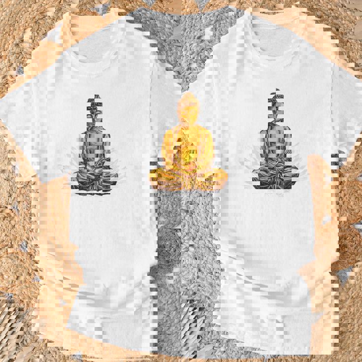 ブッダ 国際ヨガデー バックプリント Tシャツ 高齢者への贈り物