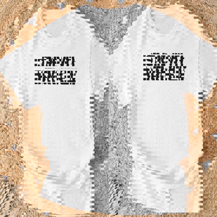 マーク・ケリーと立ち、投票ブルー、政治アパレル2026 Tシャツ 高齢者への贈り物