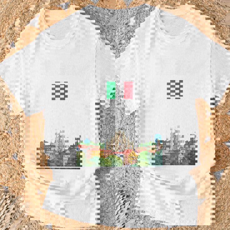 ミラノ お土産 イタリア 旅行 ミラノ バケーション イタリア国旗 Tシャツ 高齢者への贈り物