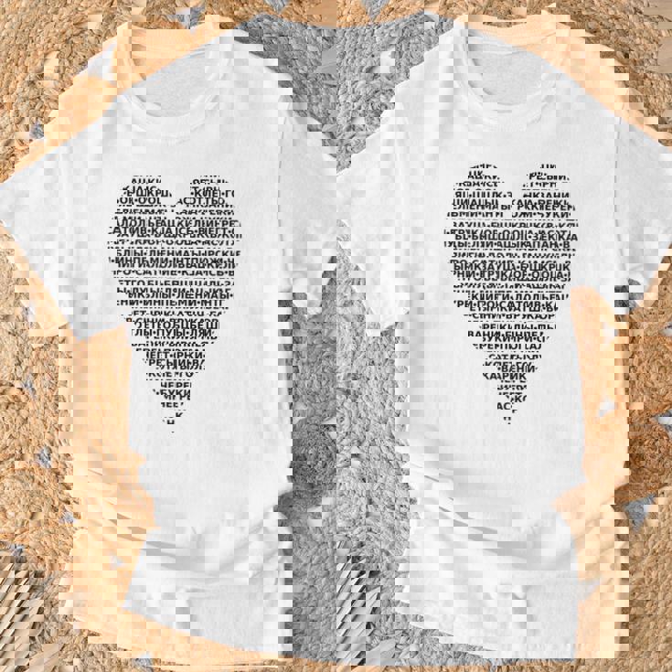 ロシア料理 ペリメニ、オクローシカ、ピロシキ 食べ物 長袖tシャツ Tシャツ 高齢者への贈り物