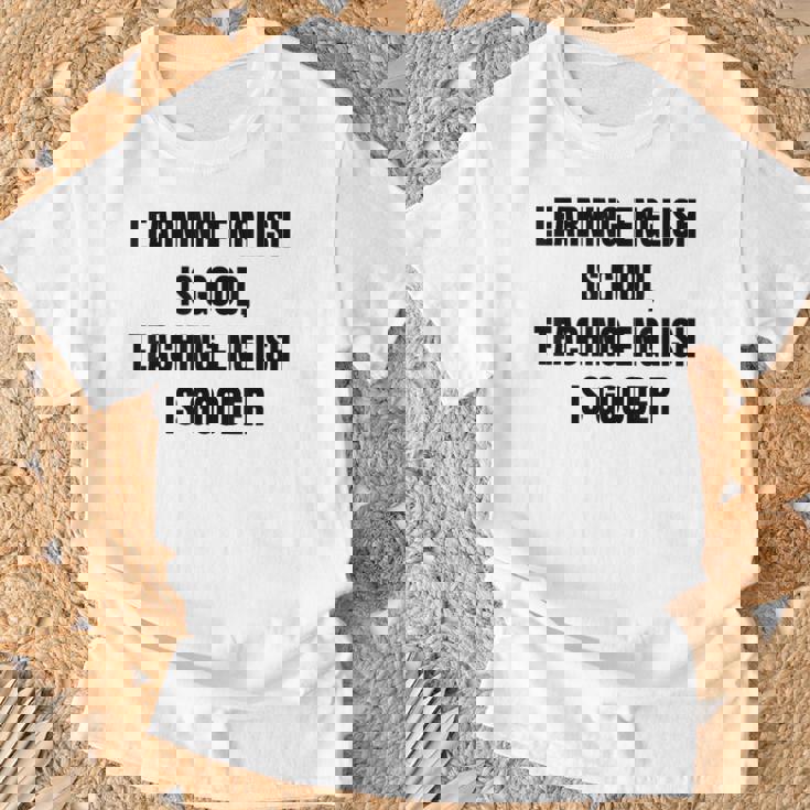 ヴィンテージの退職英語教師、面白い英語教師 Tシャツ 高齢者への贈り物