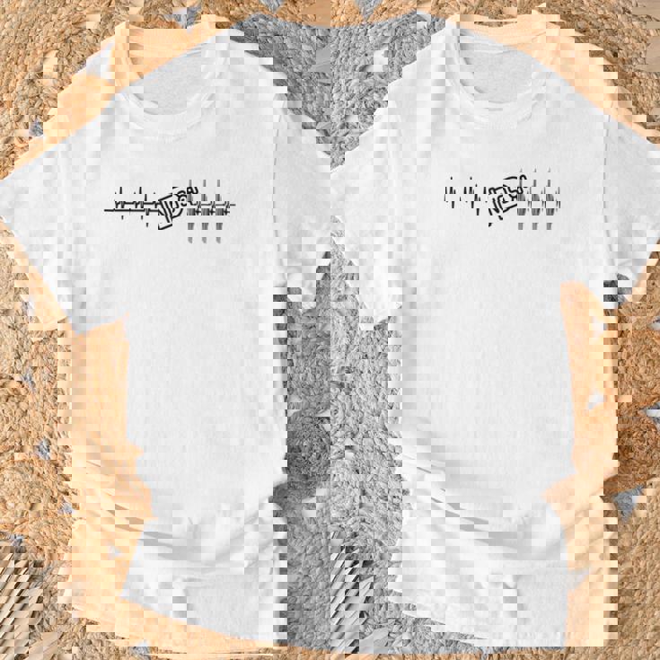 亜酸化窒素nosの前後のファニーマイハートレート Tシャツ 高齢者への贈り物