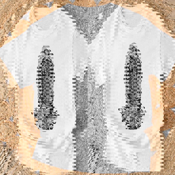 聖母デグアダルーペ サンマリア バックプリント クリスチャン Tシャツ 高齢者への贈り物