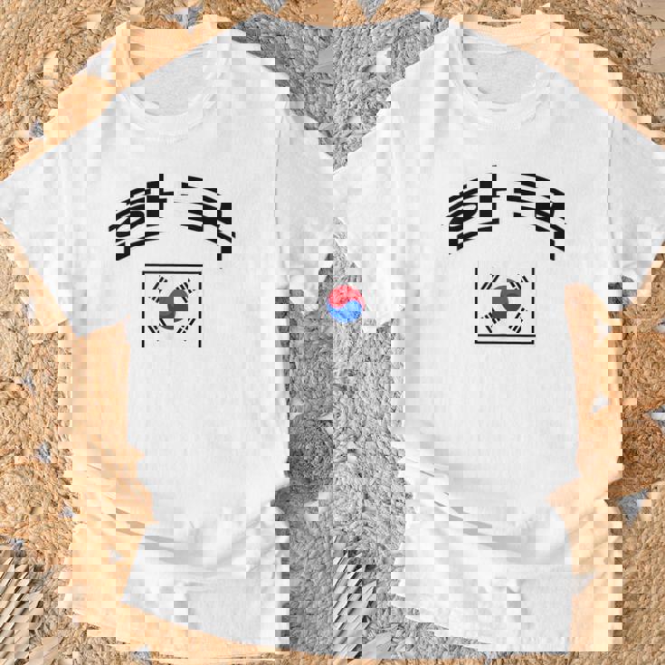 韓国国旗 誇り高き韓国語 Tシャツ 高齢者への贈り物
