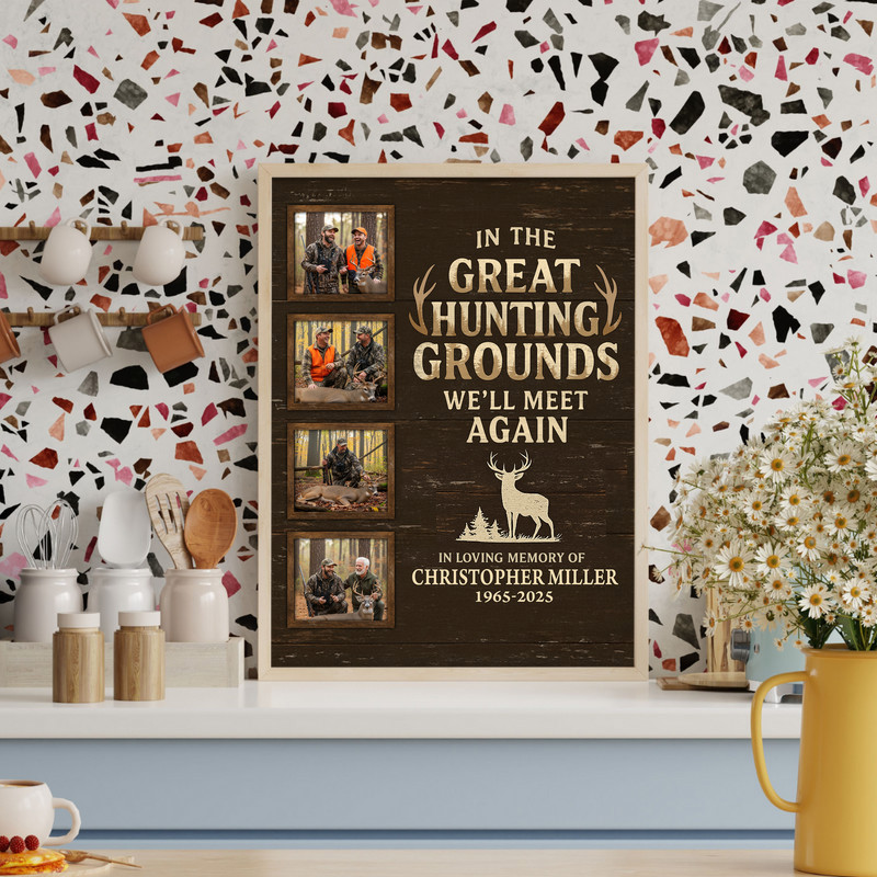 Memorial hunting canvas with duck and retriever scene, weathered wood background, personalized with name and years, man cave decor