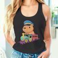 Capybara Riding Train Cute Kawaii Cartoon Rail Adventure タンクトップ