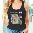 ミズーリ州のランドマーク、主要都市、道路、旗の地図 タンクトップ