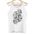 伝統的な本物のマオリ族タトゥーニュージーランド。 タンクトップ