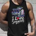 「I Loveingapore Citykyline」とマーライオンのデザイン。 タンクトップ 彼への贈り物