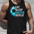 食べる、寝る、サッカーを繰り返す、面白いスポーツ、サッカー愛好家 タンクトップ 彼への贈り物