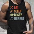 食べる寝るラグビーリピートラグビーコーチチームスポーツ タンクトップ 彼への贈り物
