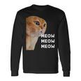 愚かなおしゃべり猫のミームニャーニャーニャー。 長袖Tシャツ ギフトのアイデア
