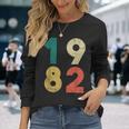 1982 デザイン レトロバースデーヴィンテージ 1982 長袖Tシャツ 彼女への贈り物