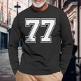 ナンバー77 野球 フットボール 誕生日 長袖Tシャツ 高齢者への贈り物
