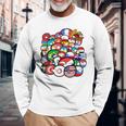 カントリーボールまたはポーランドボールの各国のグループ写真 長袖Tシャツ 高齢者への贈り物