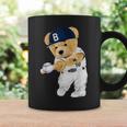 かわいいテディベア野球ヒッター。 コーヒーマグ ギフトのアイデア